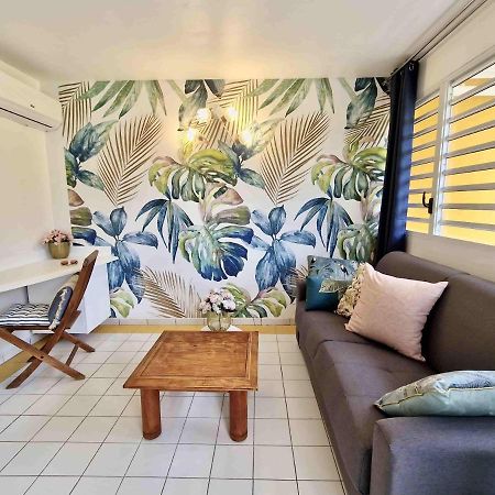 Manbana 333 Hotel Folle Anse Екстериор снимка