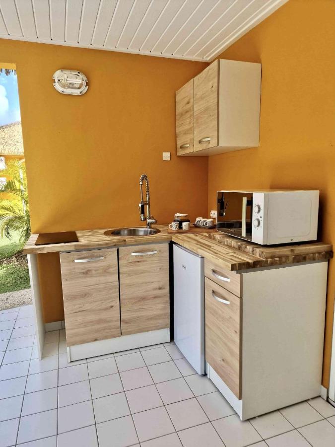 Manbana 333 Hotel Folle Anse Екстериор снимка